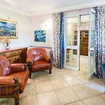 Apartament Lisa *